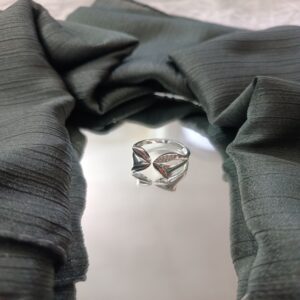 انگشتر پینترستی